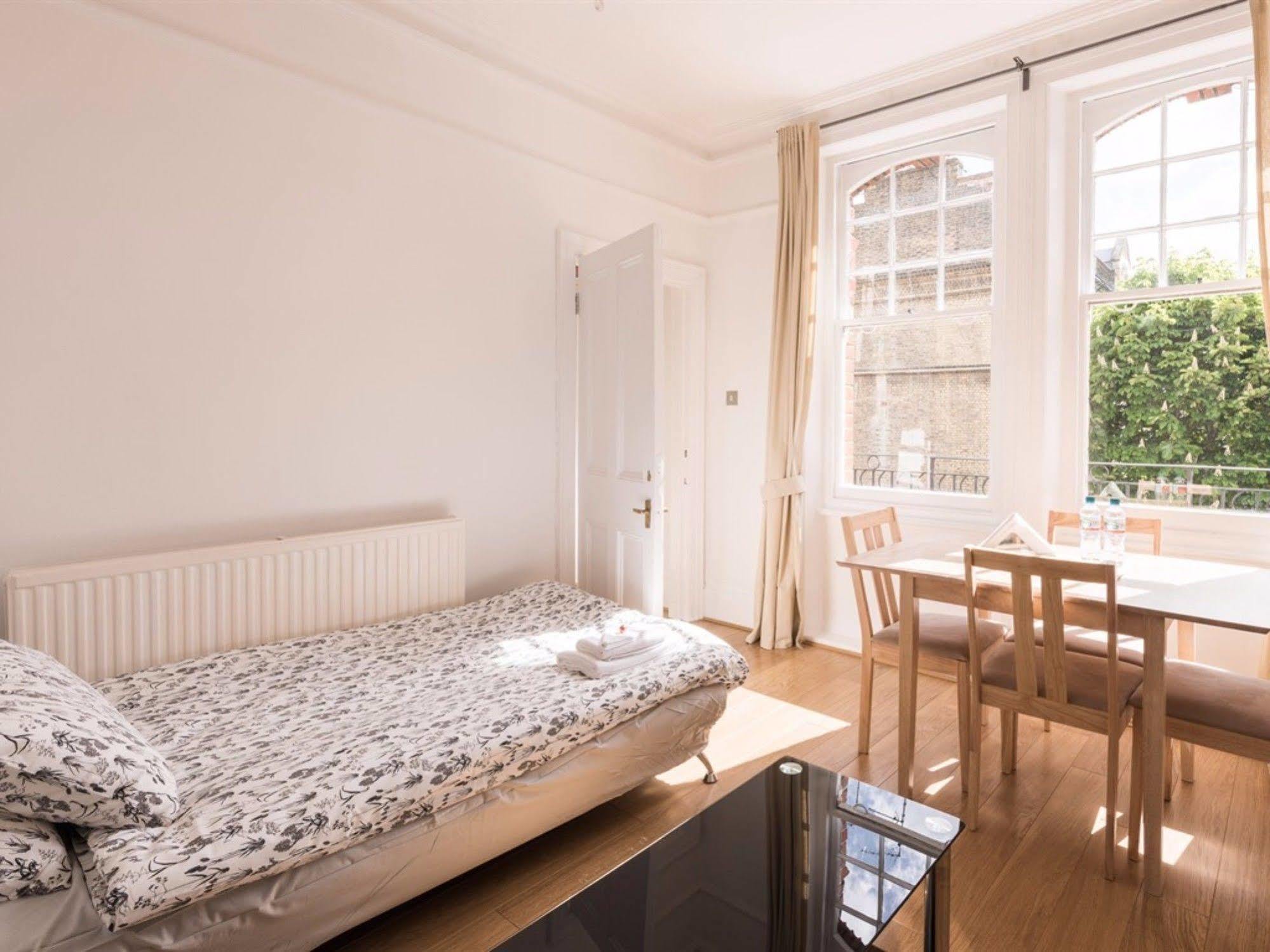 Kensington Apartments ริชมอนด์ ภายนอก รูปภาพ