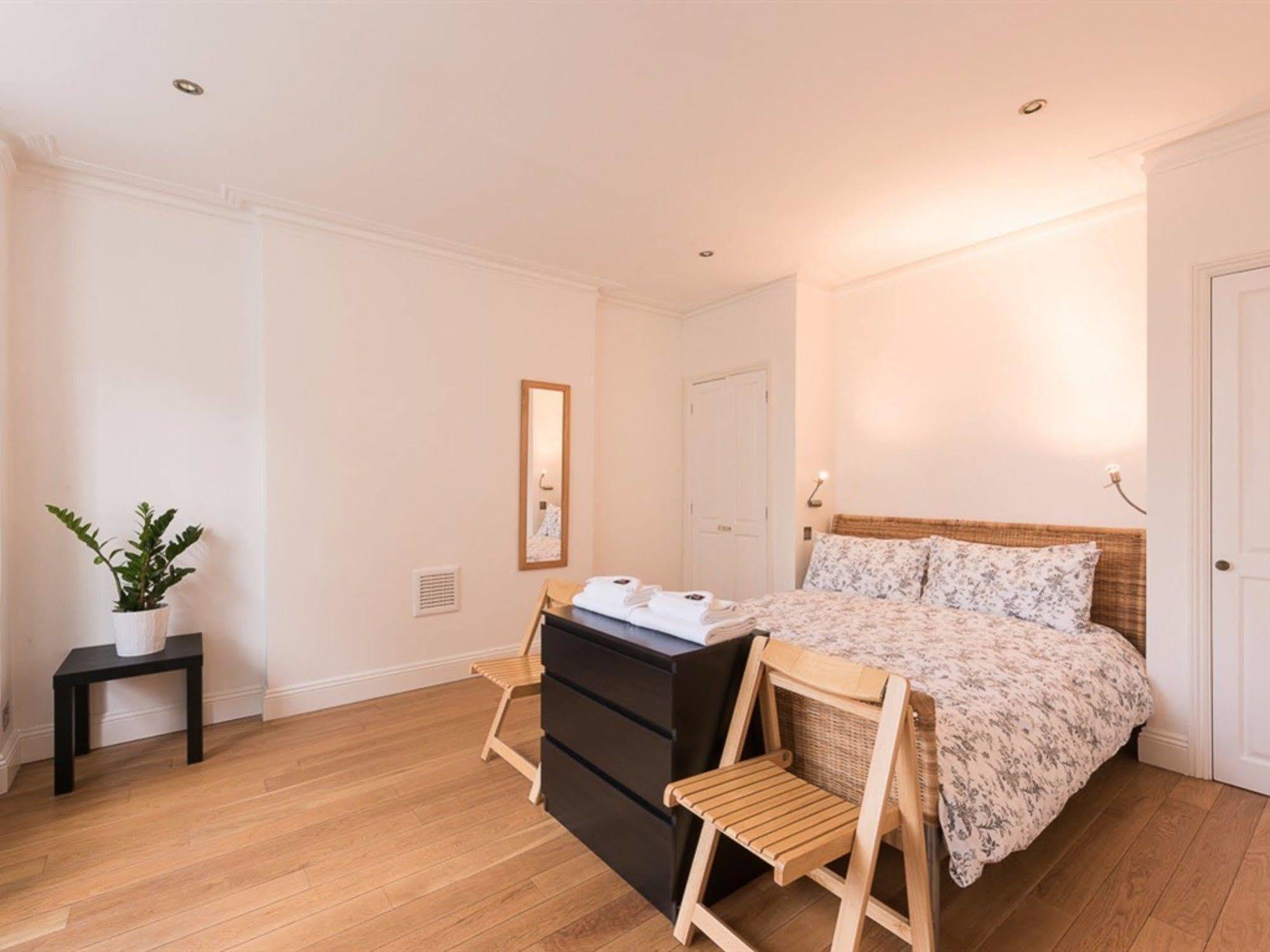 Kensington Apartments ริชมอนด์ ภายนอก รูปภาพ