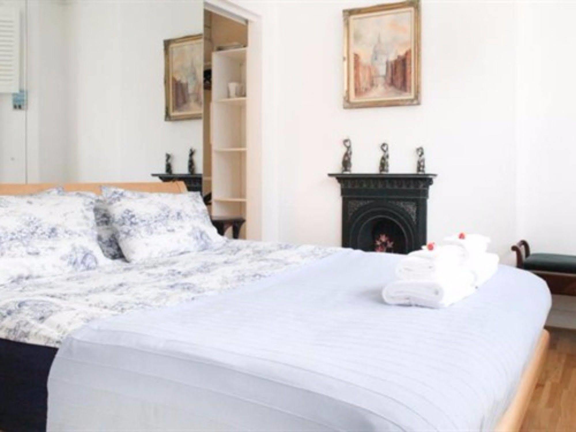Kensington Apartments ริชมอนด์ ภายนอก รูปภาพ