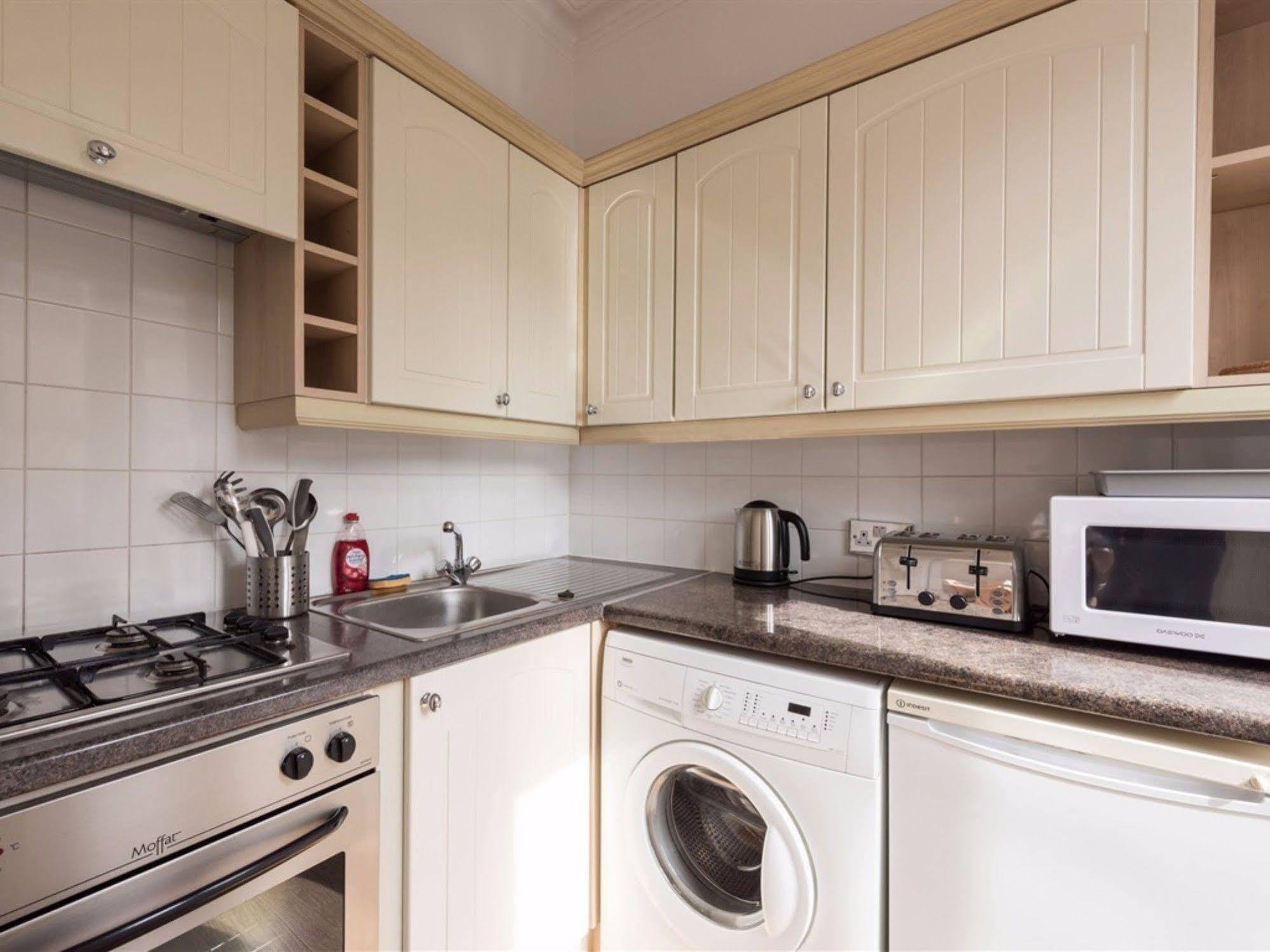 Kensington Apartments ริชมอนด์ ภายนอก รูปภาพ