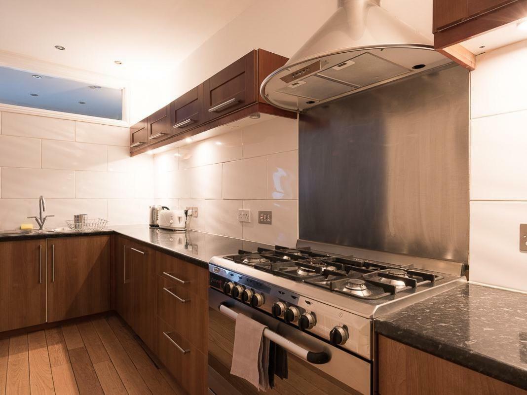 Kensington Apartments ริชมอนด์ ภายนอก รูปภาพ